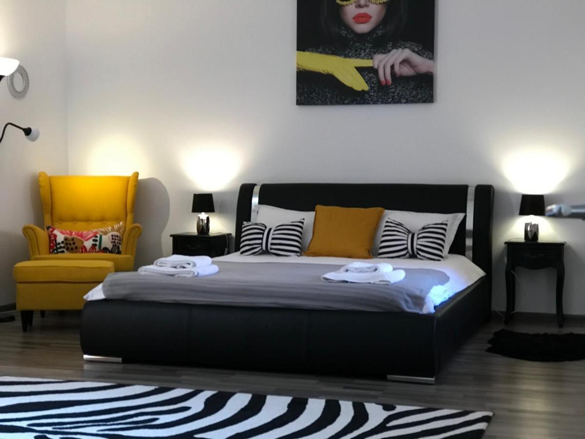 9 Central Residence Μπρασόβ Εξωτερικό φωτογραφία